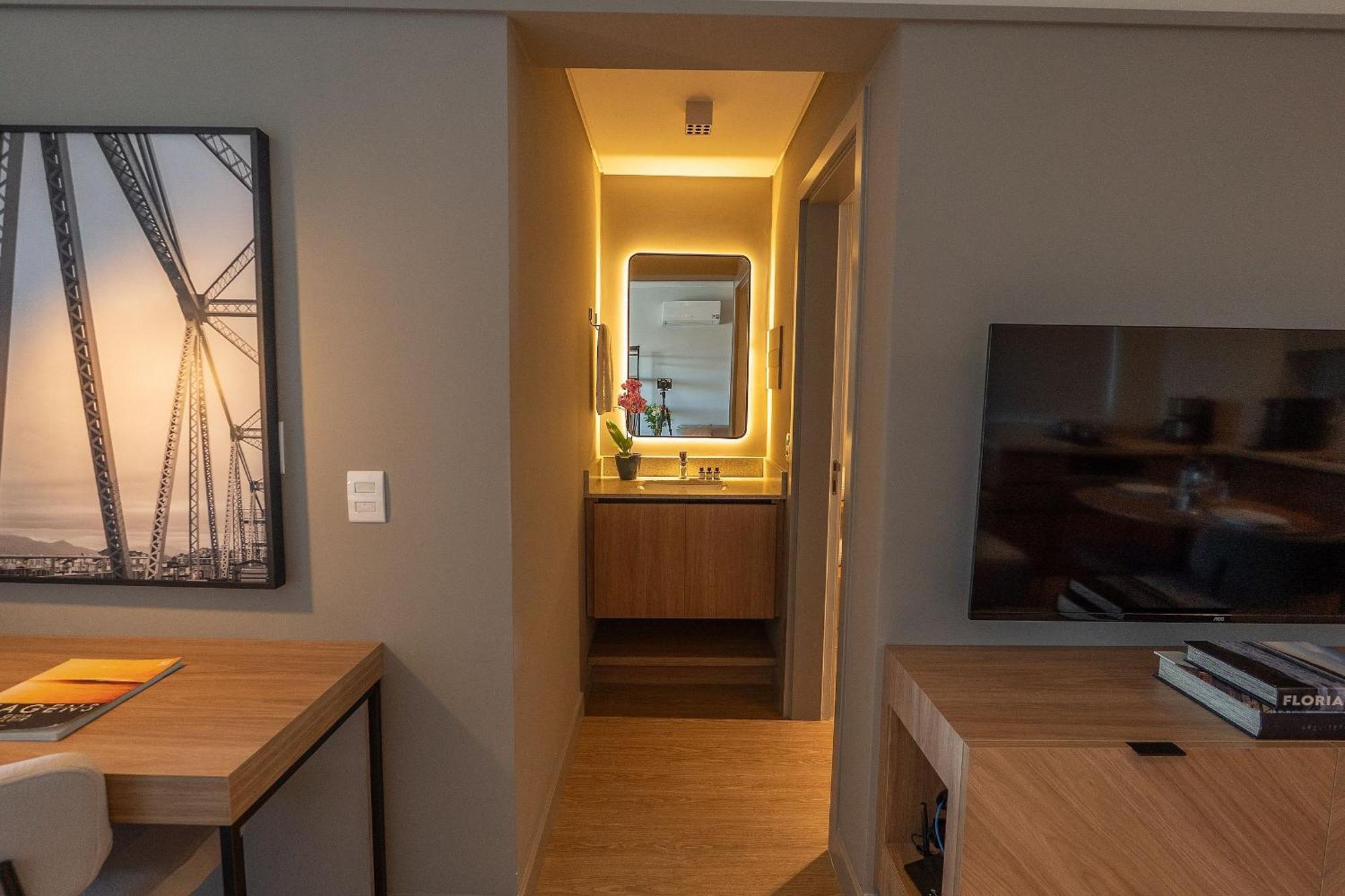 The Bridge By Xtay - Estadia Com Lazer Completo Em Florianopolis Apartment *